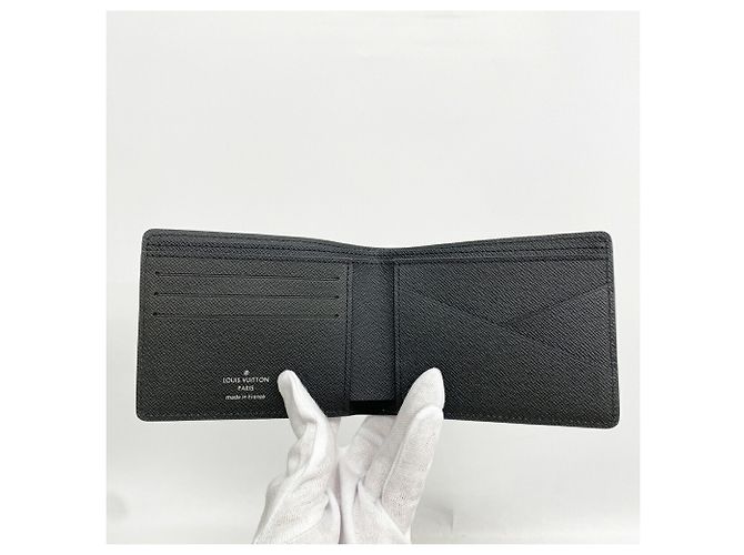 Louis Vuitton Portafoglio Multiple in pelle Epi Nero - vista 3