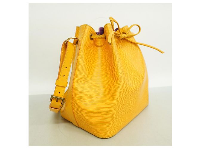 Noe Borsa a tracolla Louis Vuitton Epi Petit Noé Giallo - vista 2