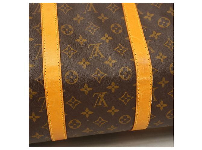 Louis Vuitton Boston Monogram Keepall Bandoulière 55 Castaño - vista 11