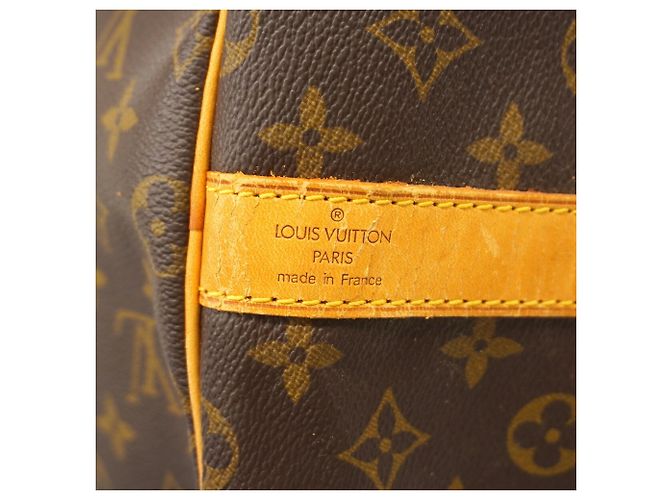 Louis Vuitton Boston Monogram Keepall Bandoulière 55 Castaño - vista 5