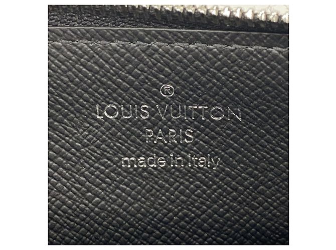 Portacarte e monete Louis Vuitton Taiga Grigio - vista 4