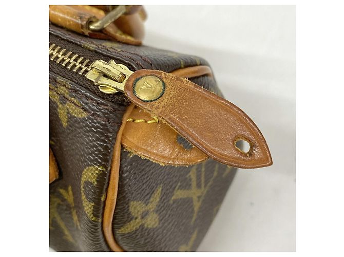 Sac à main Louis Vuitton Monogram Mini Speedy Marron - vue 8