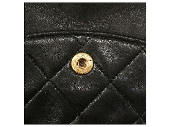 Chanel Matelassé Schultertasche Schwarz - Ansicht 8