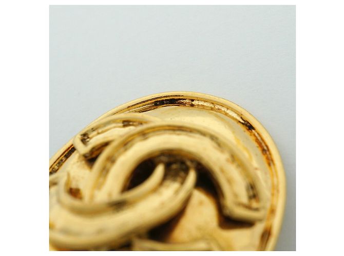 Boucles d'oreilles Chanel Coco Mark Oval Doré - vue 7