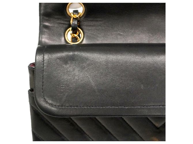Borsa a tracolla Chanel in pelle d'agnello nera Nero - vista 10