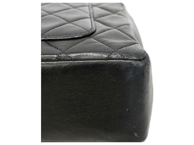 Chanel Matelassé Schultertasche mit Kette Schwarz - Ansicht 6