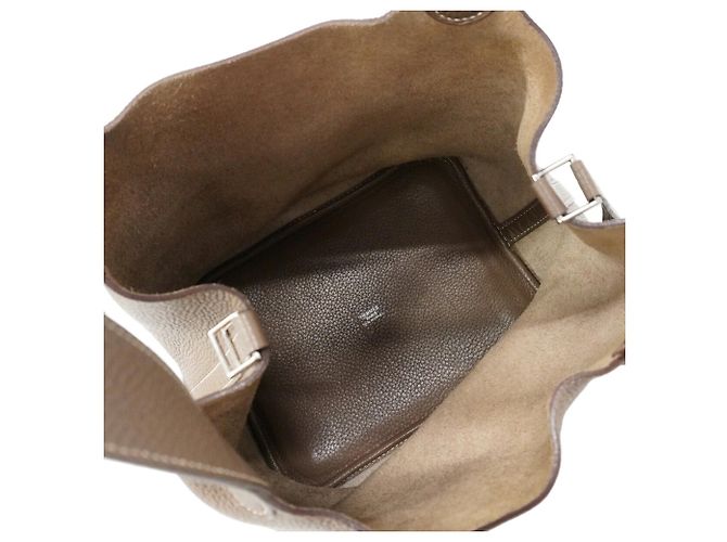 Hermès Sac à main Hermes Picotin Lock MM Taupe - vue 4