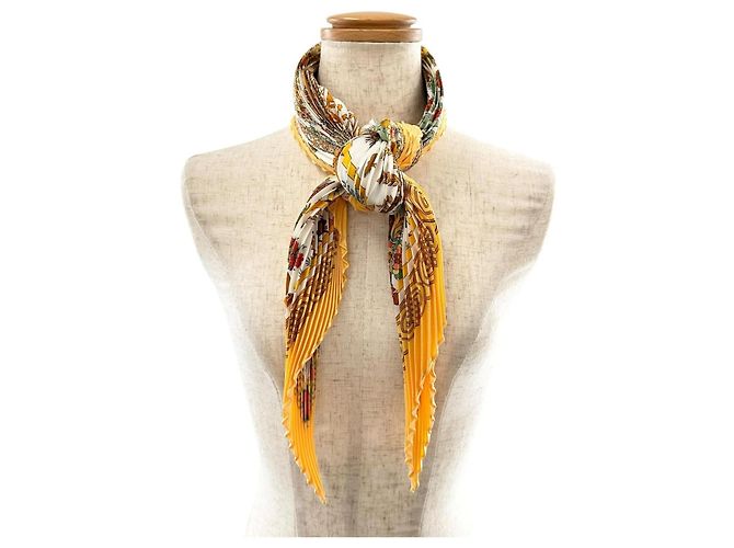 Pañuelo de seda plisado Hermès Blanco Verde Amarillo - vista 3