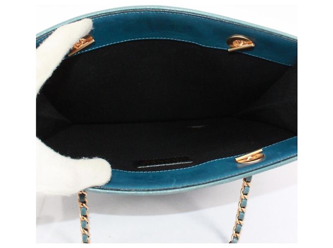 Bolsa de ombro Chanel em lona azul e couro - vista 7