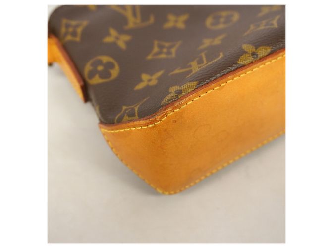 Bolsa de Ombro Louis Vuitton Monogram Trotteur Marrom - vista 6