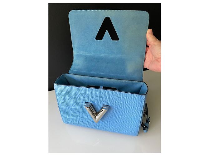 Borsa Louis Vuitton Twist MM Pelle Epi Blu Uccelli - vista 10
