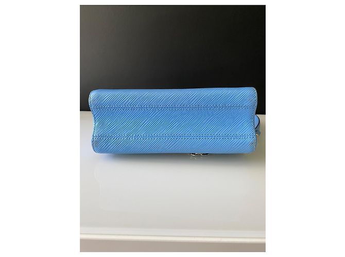 Borsa Louis Vuitton Twist MM Pelle Epi Blu Uccelli - vista 9