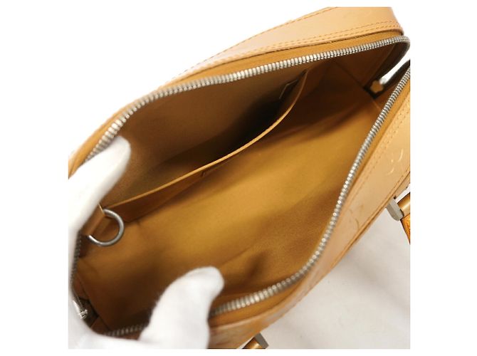 Bolso Louis Vuitton Monogram Mat Shelton - vista 4