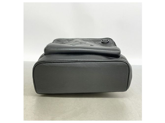 Borsa a tracolla Louis Vuitton Monogram Shadow Racer Nero - vista 3