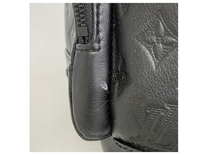 Borsa a tracolla Louis Vuitton Monogram Shadow Racer Nero - vista 8