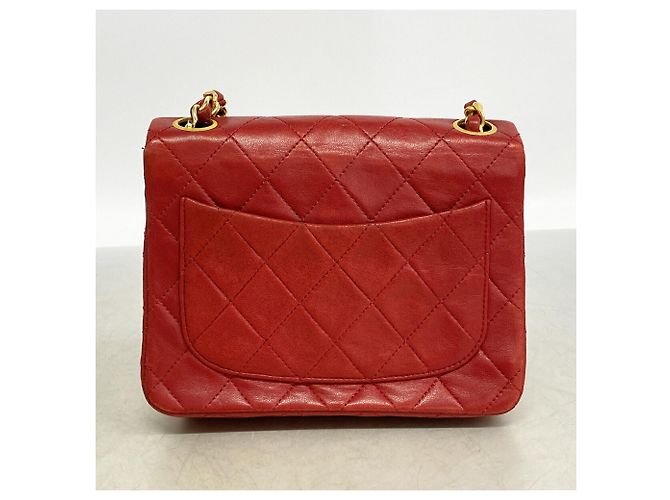 Bolsa de Ombro Chanel Mini Matelassé com Corrente Vermelho - vista 12