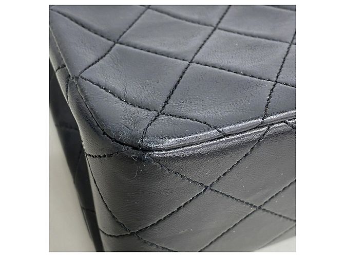 Chanel Matelassé Schultertasche mit Kette Schwarz - Ansicht 6