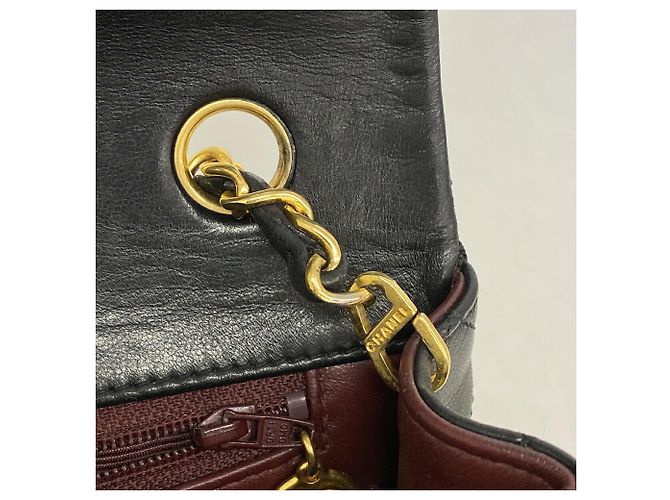 Chanel Matelassé Schultertasche mit Kette Schwarz - Ansicht 8