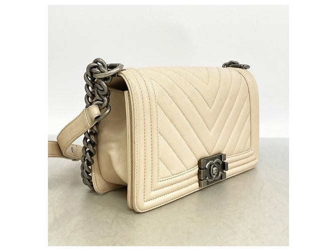 Bolso de hombro Chanel Boy Chain Beige - vista 2