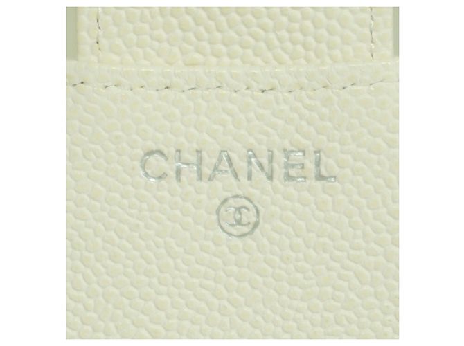 Chanel Matelassé Tri-fold Wallet White - view 4