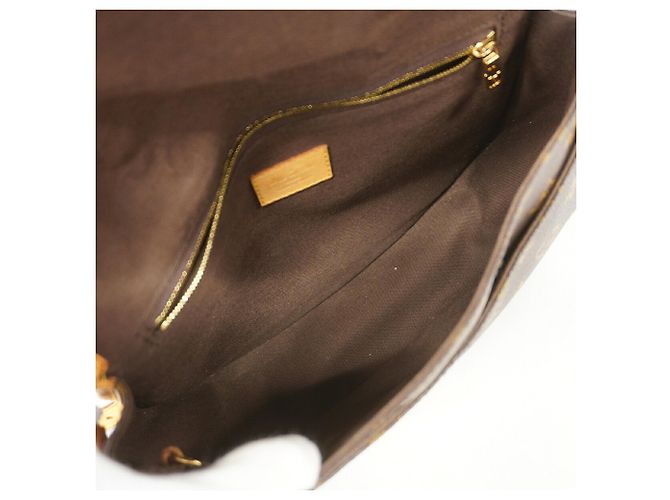 Louis Vuitton Monogram Menilmontant PM Schultertasche Braun - Ansicht 4