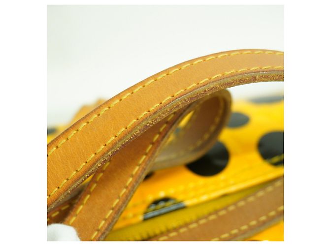 Louis Vuitton Vernis Dot Infinity Schultertasche Gelb - Ansicht 7