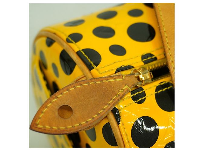 Louis Vuitton Vernis Dot Infinity Schultertasche Gelb - Ansicht 8
