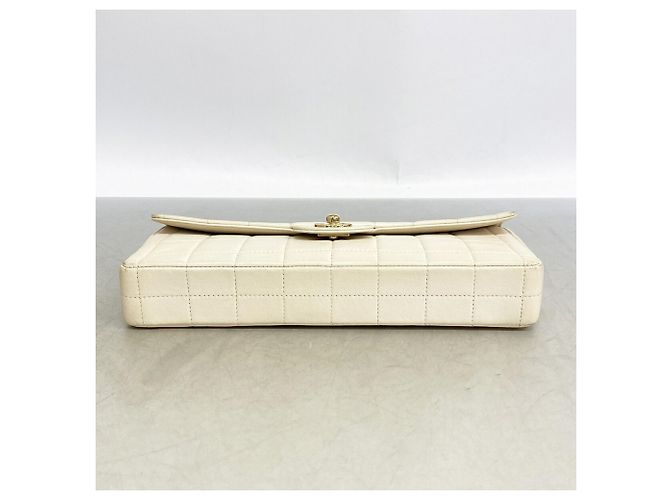 Chanel Chocolate Bar Schultertasche mit Kette Weiß - Ansicht 3