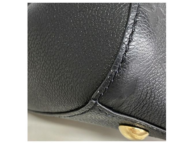 Borsa Louis Vuitton Monogram Empreinte Montaigne MM Nero - vista 6