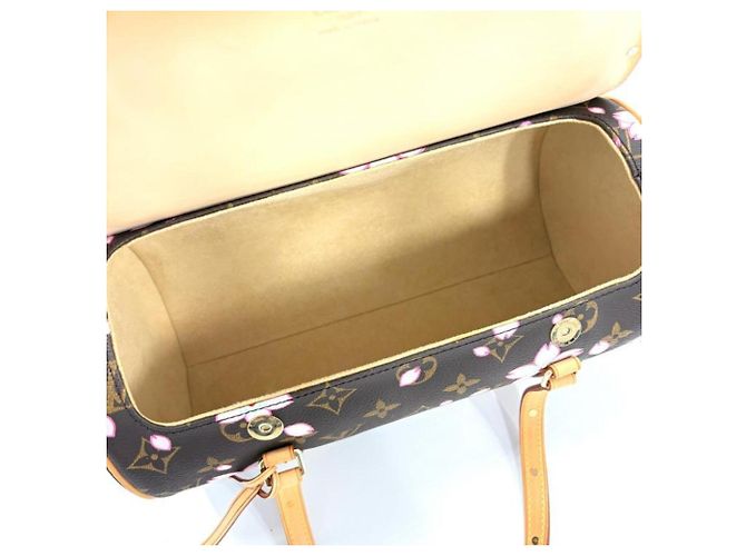 Louis Vuitton Monogram Cherry Blossom Papillon Handtasche Braun Pink Beige Monogramm - Ansicht 4