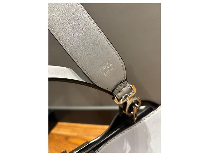 Fendi Peekaboo graue Lederhandtasche - Ansicht 10