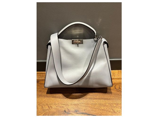 Fendi Peekaboo graue Lederhandtasche - Ansicht 14