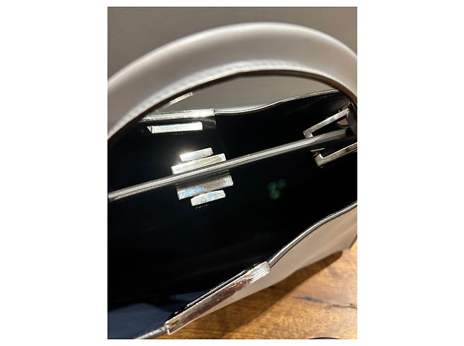 Fendi Peekaboo graue Lederhandtasche - Ansicht 5