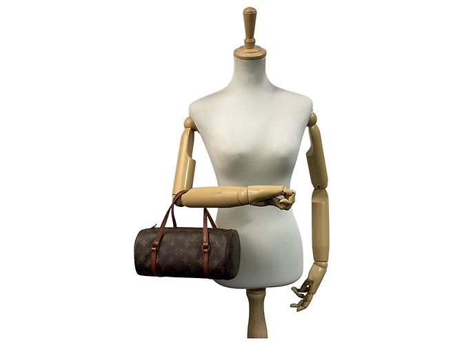 Bolsa Louis Vuitton Papillon 26 Monogram Marrom Monograma - vista 4