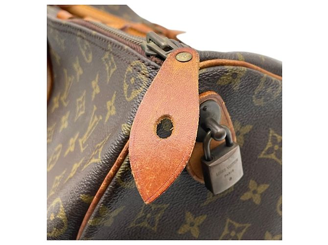 Bolsa Boston Louis Vuitton Keepall 50 Monogram Marrom Monograma - vista 18
