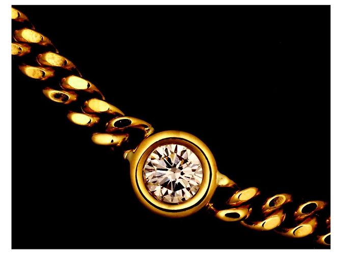 Bracciale con charm Valentino in oro giallo 18K - vista 5