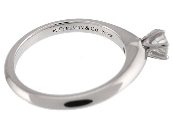 Autre Marque Tiffany & Co. Platin-Solitärring mit Diamant - Ansicht 3