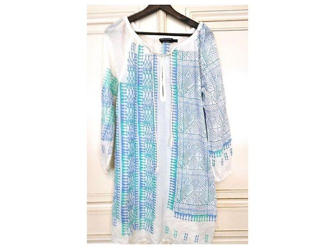 Antik Batik by Monoprix Vestido Oversize Estampado Geométrico Blanco Azul Verde - vista 2