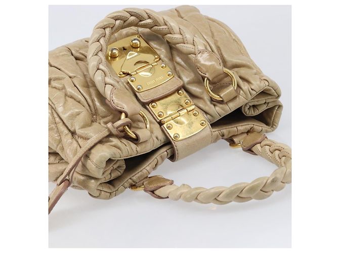 Miu Miu Coffer Convertible Satchel Matelasse Leder Medium Beige - Ansicht 7