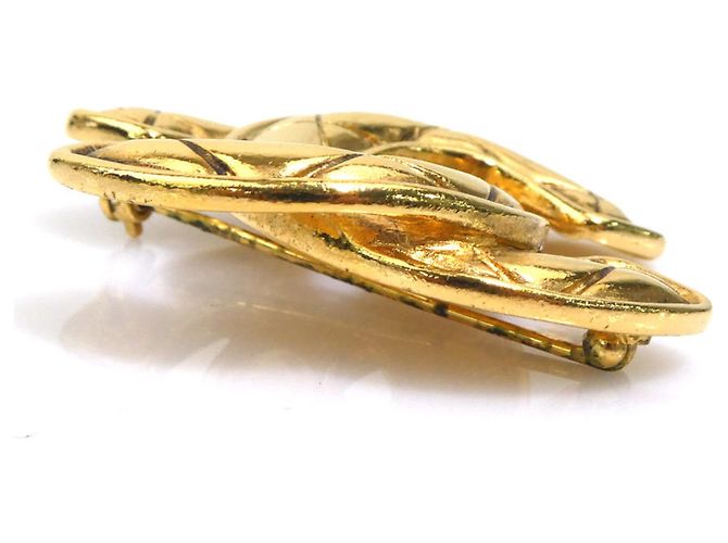Broche en métal doré Chanel - vue 5