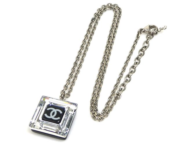 Colar Chanel Preto e Prata - vista 10