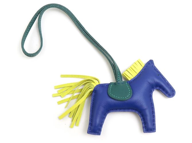 Hermès Hermes Rodeo PM Handbag Charm Verde Amarillo Azul marino - vista 2