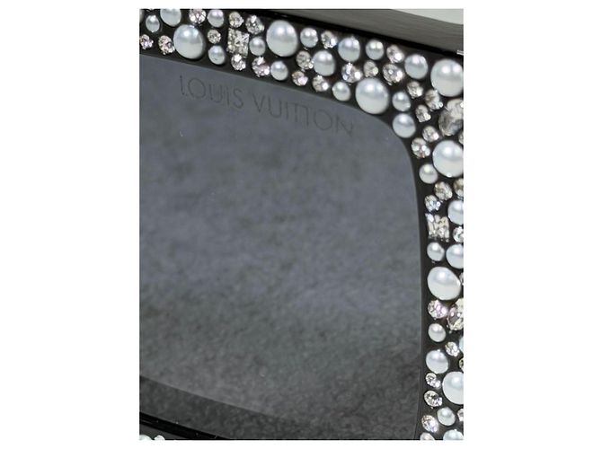 Louis Vuitton Occhiali da Sole Quadrati Perle e Strass SS24 Nero Silver hardware - vista 2