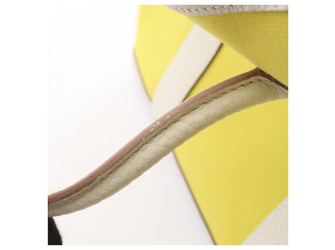 Hermès Bolso Tote Hermes Garden Party PM Blanco Amarillo - vista 9