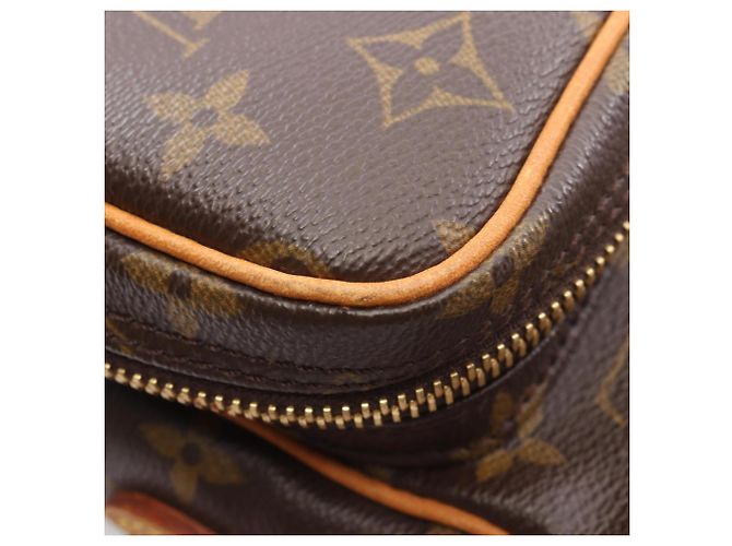 Borsa a tracolla Louis Vuitton Amazon Marrone - vista 10