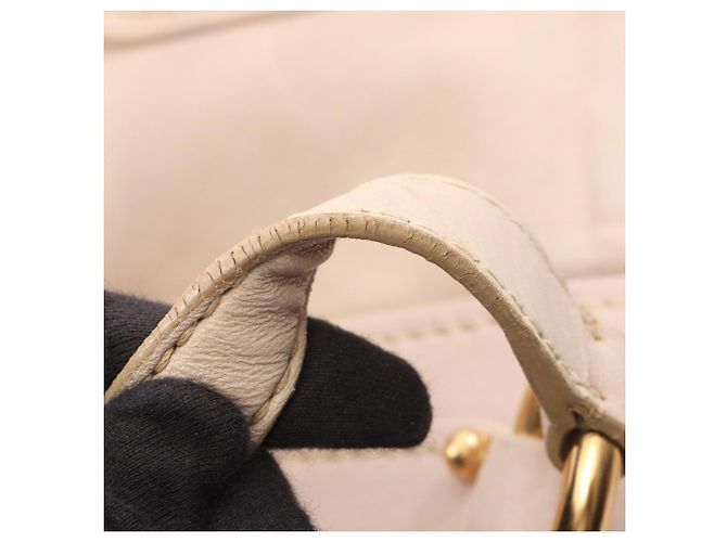 Borsa Boston Miu Miu in pelle avorio Crudo - vista 10