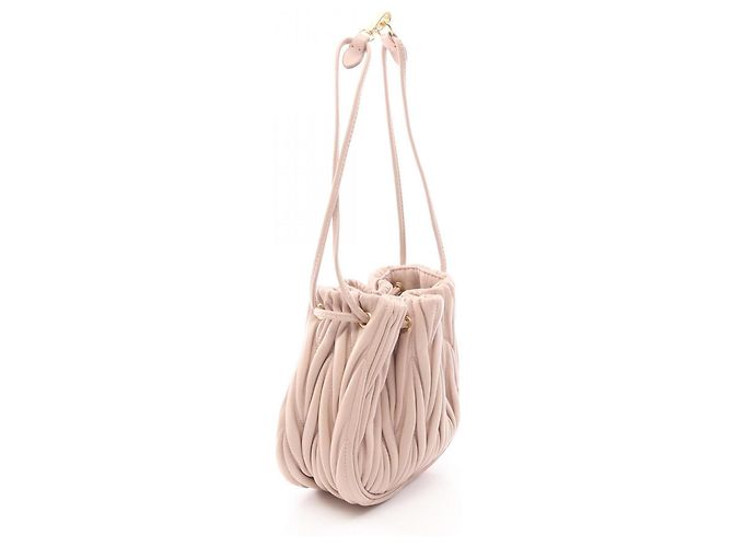 Bolso Pouch Miu Miu Matelassé Rosa - vista 2