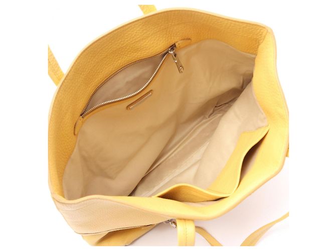 Borsa Tote Miu Miu in pelle gialla Giallo - vista 3