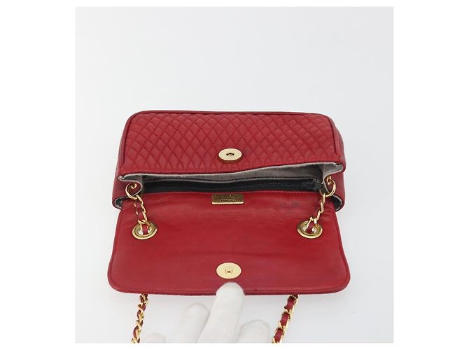 Bolsa de Ombro com Corrente BALLY em Couro Vermelho e Ouro Auth 195012 Dourado - vista 16