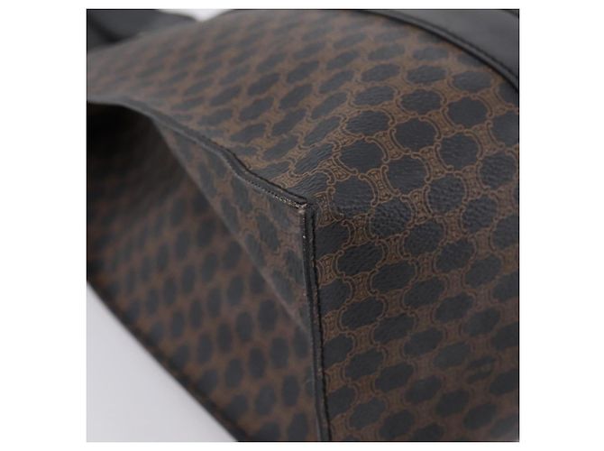 Céline CELINE Macadam Canvas Tote Bag PVC Leder Schwarz Gold Auth 203654A Golden - Ansicht 13